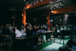 GEN Z NGHE GÌ? CÙNG FANTASY BẬT MÍ! 🎧✨